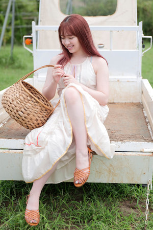 挣扎吧亚当君第二集在线观看